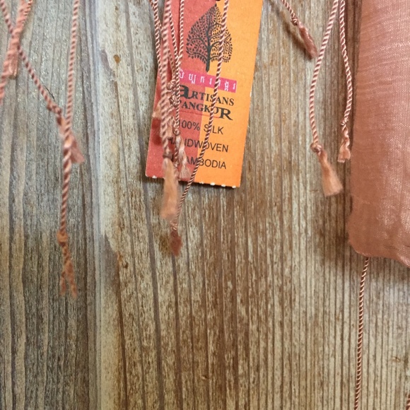 Silk Scarf Handwoven NWT - Picture 4 of 11